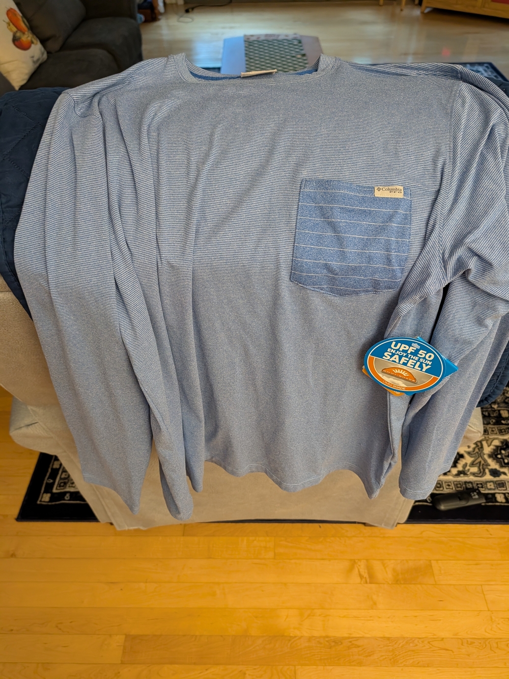 Columbia Light Blue Long Sleeve Pocket UPF Tee